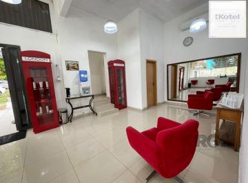 Comercial · 224m² · Prédio comercial 225m², com 5 lojas individuais, pé direito alto Vila Conceição.