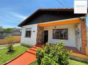 Casa · 254m² · 3 Quartos · 2 Vagas · Casa à venda - em Tristeza
