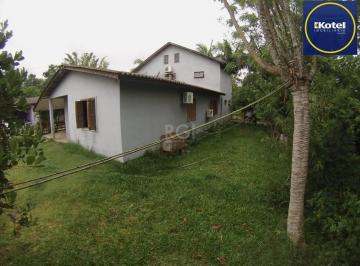 Casa · 230m² · 5 Quartos · 1 Vaga · Casa 5 dormitórios no bairro Ponta Grossa