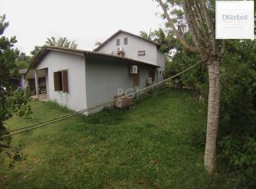 Casa · 230m² · 5 Quartos · 1 Vaga · Casa 5 dormitórios no bairro Ponta Grossa