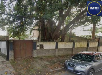 Terreno · 550m² · Terreno com 550m² no Bairro Guarujá