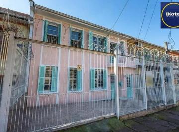 Casa · 165m² · 4 Quartos · 2 Vagas · Casa à venda - em Medianeira