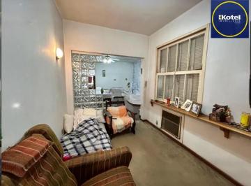 Apartamento · 81m² · 3 Quartos · Apartamento 3 dormitórios em 81m2 no bairro São João.