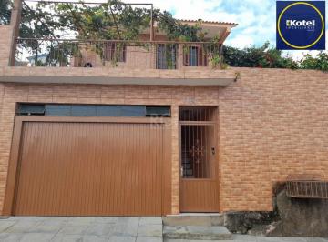 Casa · 100m² · 3 Quartos · Casa à venda - na Cascata