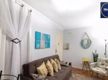 Apartamento · 39m² · 1 Quarto · Apartamento no Centro de 1 dormitório semi mobiliado