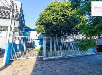 Casa · 354m² · 9 Quartos · 5 Vagas · Casa com 9 dormitórios no bairro São Geraldo, pode ser comercial
