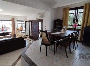 Casa · 237m² · 5 Quartos · 3 Vagas · Sobrado, 5 quartos, 2 suites, pátio, 3 vagas - Bairro Vila Nova