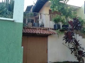 Casa · 200m² · 2 Quartos · 2 Vagas · Casa à venda - em Teresópolis