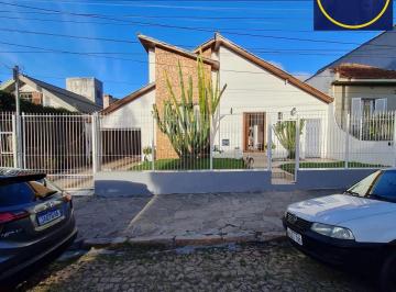Casa · 291m² · 6 Quartos · 2 Vagas · RESIDÊNCIA - RUA PAISSANDU - BAIRRO PARTENON