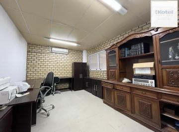 Comercial · 400m² · 5 Quartos · 6 Vagas · Prédio Comercial à venda com 5 salas, 400m², 6 vagas, Rua Laudelino Freire no ba