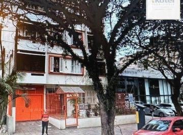 Apartamento · 12m² · Box de Garagem para Comprar , prédio com portão automatizado e elevador.