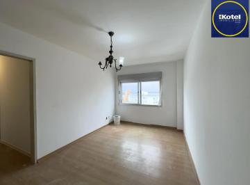 Living · Apartamento 2 dormitório com dependência e vaga de garagem no Centro Histórico