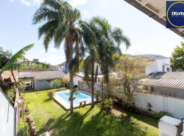 Casa · 250m² · 4 Quartos · 4 Vagas · Sobrado amplo com  4 dormitórios com piscina e casa extra no mesmo terreno – Híp