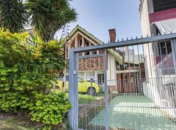 Casa · 157m² · 3 Quartos · 3 Vagas · Casa Para Comprar com 3 quartos e 3 vagas no Rio Branco