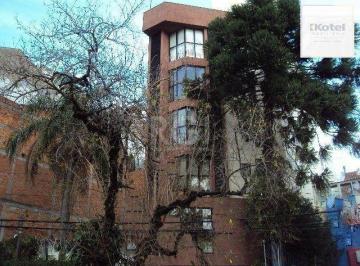 Comercial · 31m² · 1 Quarto · Conjunto / Sala para Venda MOBILIADA no bairro Petrópolis DESOCUPADA