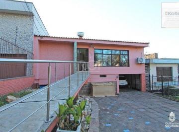 Casa · 500m² · 5 Quartos · 5 Vagas · Casa para Venda - 500m², 5 dormitórios, sendo 2 suites, 5 vagas - Menino Deus