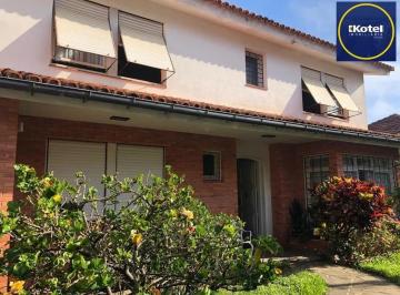 Casa · 257m² · 4 Quartos · 2 Vagas · Casa à venda - em Menino Deus