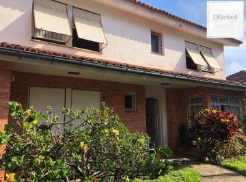 Casa · 257m² · 4 Quartos · 2 Vagas · Casa à venda - em Menino Deus