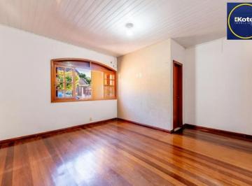 Casa · 112m² · 2 Quartos · 6 Vagas · Casa no bairro Vila São José
