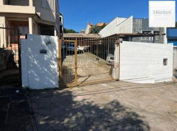 Casa · 82m² · 2 Quartos · Terreno de 392m² com casa mista de 82m²