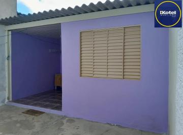Casa · 54m² · 2 Quartos · 1 Vaga · Casa no bairro Hípica - 2 dormitórios