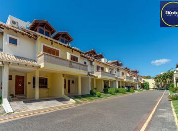 Casa · 193m² · 3 Quartos · 2 Vagas · Casa à venda - em Cavalhada