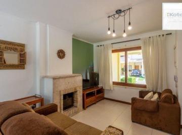 Casa · 193m² · 3 Quartos · 2 Vagas · Casa à venda - em Cavalhada