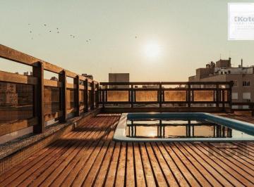 Apartamento · 333m² · 3 Quartos · 2 Vagas · Vende-se cobertura 3 quartos com suíte e 2 vagas - 333m² - Mont Serrat totalment