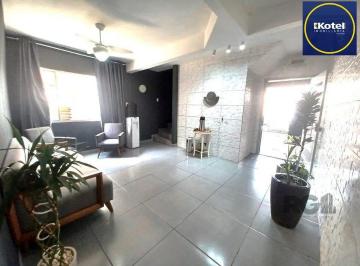 Casa · 350m² · 4 Quartos · 4 Vagas · Casa à venda - em Navegantes