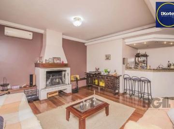 Casa · 329m² · 4 Quartos · 6 Vagas · Casa de 329m² - 4 dormitórios, 1 suíte, 6 vagas no bairro Vila Jardim