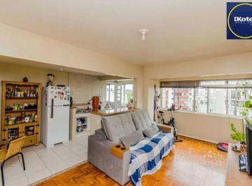 Apartamento · 78m² · 2 Quartos · 1 Vaga · Vende-se apartamento com 2 quartos, 78m² e 1 vaga - Bom Fim