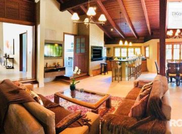 Casa · 700m² · 7 Quartos · 4 Vagas · Casa à venda - em Cavalhada