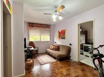 Apartamento · 62m² · 2 Quartos · Apartamento a venda no bairro Cristal composto de dois dormitórios