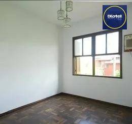 Apartamento · 74m² · 3 Quartos · Apartamento no Jardim Botânico de 3 dormitórios e dependência DESOCUPADO