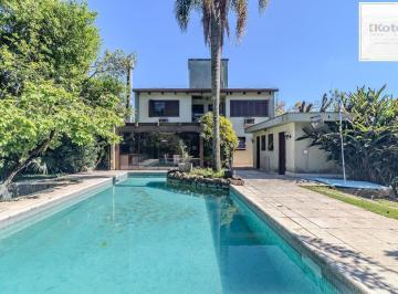 Casa · 240m² · 4 Quartos · 6 Vagas · 🏡 CASA À VENDA – rua Tito Marques Fernandes, Bairro ipanema POA/RS