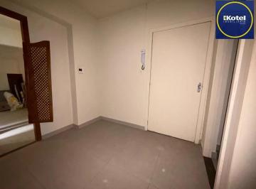Comercial · 27m² · 1 Quarto · Sala comercial 26,73m² no Centro