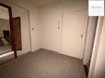 Comercial · 27m² · 1 Quarto · Sala comercial 26,73m² no Centro