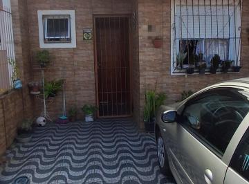 Casa · 42m² · 2 Quartos · 2 Vagas · Casa no Bairro Restinga - 2 dormitórios