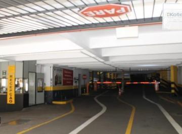 Apartamento · 32m² · 1 Vaga · Box para Venda - 0m², 0 dormitórios, 1 vaga - Centro Histórico
