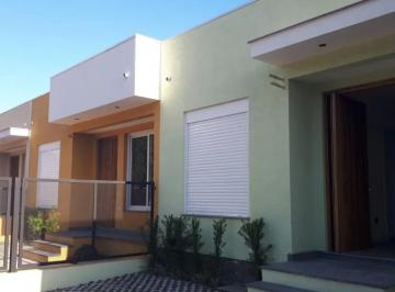 Casa · 70m² · 3 Quartos · 2 Vagas · Casa no bairro Guarujá - 3 dormitórios