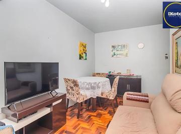 Apartamento · 68m² · 3 Quartos · Vende-se apartamento com 3 quartos com closet - Petrópolis