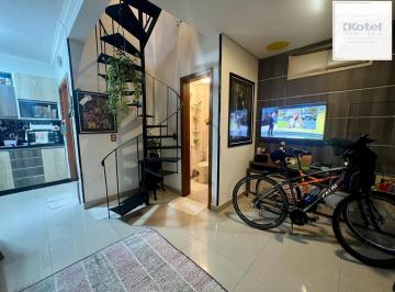 Casa · 78m² · 2 Quartos · 1 Vaga · Casa em condomínio 2 dormitórios sem um com closet, vaga coberta, no bairro Cel.