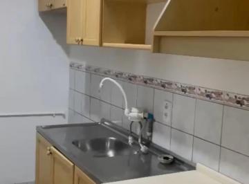 Apartamento · 44m² · 2 Quartos · Apartamento de 2 quartos Humaitá Quarto andar com cozinha