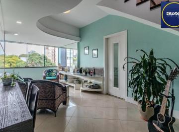 Apartamento · 197m² · 3 Quartos · 2 Vagas · Cobertura de 3 dormitórios, 2 vagas, elevador no bairro Higienópolis