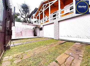 Casa · 387m² · 3 Quartos · 3 Vagas · Casa com 3 Quartos e 3 banheiros à Venda, 387 m²