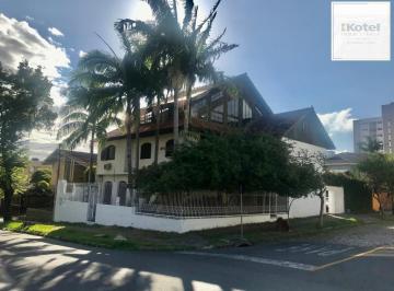 Casa · 560m² · 4 Quartos · 3 Vagas · Mansão com 05 Quartos no Bairro Partenon