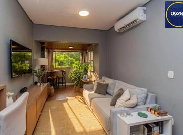 Apartamento · 102m² · 1 Quarto · 1 Vaga · Cobertura semi mobiliada 1 quarto,1 vaga e elevador no bairro Cristo Redentor