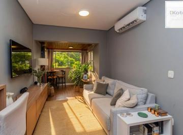 Apartamento · 102m² · 1 Quarto · 1 Vaga · Cobertura semi mobiliada 1 quarto,1 vaga e elevador no bairro Cristo Redentor