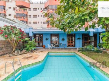 Casa · 400m² · 3 Quartos · 4 Vagas · Casa para Venda - 400m², 3 dormitórios, sendo 1 suites, 4 vagas - Menino Deus