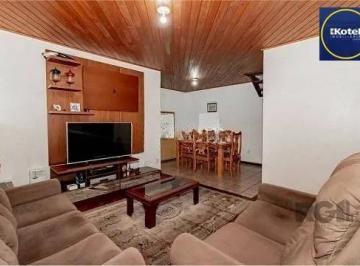 Casa · 260m² · 3 Quartos · 3 Vagas · casa de 260m², bairro Costa e Silva
